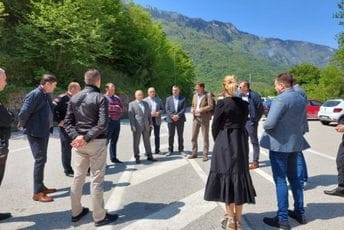 Održana sjednica Mješovite komisije za sprovođenje Sporazuma između Vlade CG i Vijeća ministara BiH Održana sjednica Mješovite komisije za sprovođenje Sporazuma između Vlade CG i Vijeća ministara BiH