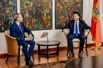 Abazović sa Dvorkovičem: Vlada otvorena za svaki vid saradnje sa FIDE Abazović sa Dvorkovičem: Vlada otvorena za svaki vid saradnje sa FIDE