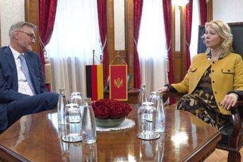 Đurović: Crna Gora položila ispit demokratske zrelosti pri izboru 43. Vlade Đurović: Crna Gora položila ispit demokratske zrelosti pri izboru 43. Vlade