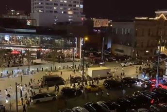 Troje ljudi u bolnici, haos ispred dvorane: Pucnjava nakon utakmice Boston - Milvoki (VIDEO) Troje ljudi u bolnici, haos ispred dvorane: Pucnjava nakon utakmice Boston - Milvoki (VIDEO)