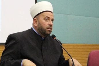 Fejzić: Pitam Vladu na pravome putu je li ok da se Islamskoj zajednici opredijeli 10 hiljada eura?