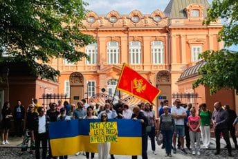 Cetinje izrazilo želju da se sljedeća Evrovizija održi u oslobođenoj Ukrajini Cetinje izrazilo želju da se sljedeća Evrovizija održi u oslobođenoj Ukrajini