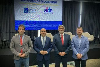 Liberali u Sarajevu: Kredibilitet procesa proširenja EU važan za stabilnost regiona Liberali u Sarajevu: Kredibilitet procesa proširenja EU važan za stabilnost regiona