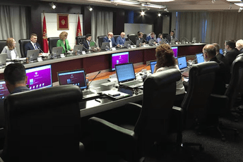 Vlada usvojila prijedlog rebalansa budžeta za 2022; Abazović: Pun gas ka EU Vlada usvojila prijedlog rebalansa budžeta za 2022; Abazović: Pun gas ka EU