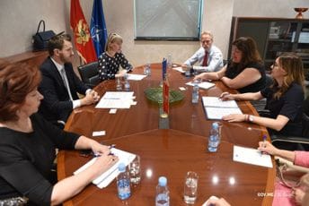 Dukaj s Popom: Intenzivnija saradnja na putu ka digitalizaciji javne uprave Dukaj s Popom: Intenzivnija saradnja na putu ka digitalizaciji javne uprave