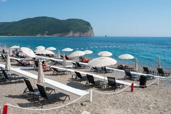 Građani najviše putovali u Grčku i Tursku, nekima i crnogorsko primorje bilo skupo Građani najviše putovali u Grčku i Tursku, nekima i crnogorsko primorje bilo skupo