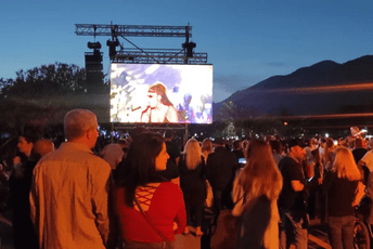 Koncert Merlina i Senidah u Baru oborio rekorde
