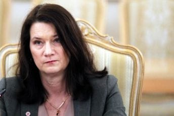 Švedska negira da daje novac i vojnu pomoć Kurdima Švedska negira da daje novac i vojnu pomoć Kurdima