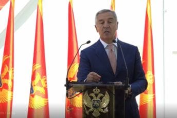 Đukanović: Moguć samo jedan scenario... Đukanović: Moguć samo jedan scenario...