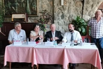 Savez udruženja penzionera Crne Gore traži smjenu direktora Fonda PIO Savez udruženja penzionera Crne Gore traži smjenu direktora Fonda PIO