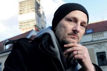 Koncert Damira Urbana na Trgu nezavisnosti za kraj Podgoričkog kulturnog ljeta Koncert Damira Urbana na Trgu nezavisnosti za kraj Podgoričkog kulturnog ljeta