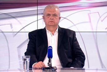 Čanak: Putinova Rusija je ono što je bila Hitlerova Njemačka Čanak: Putinova Rusija je ono što je bila Hitlerova Njemačka