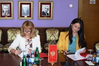 Vrhovni sud i CEDEM potpisali Memorandum o saradnji za unapređenje transparentnosti pravosuđa Vrhovni sud i CEDEM potpisali Memorandum o saradnji za unapređenje transparentnosti pravosuđa