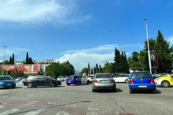 Podgorica: Sudar automobila i motocikla Podgorica: Sudar automobila i motocikla