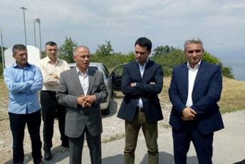 Kraja: Granični prelaz Ckla-Zogaj, investicija koja će generisati ubrzani razvoj Krajine Kraja: Granični prelaz Ckla-Zogaj, investicija koja će generisati ubrzani razvoj Krajine