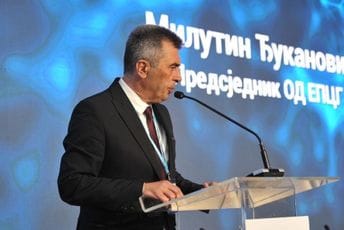 Đukanović: U ministarstvu nijesu ovladali materijom, nećemo povećavati cijene struje Đukanović: U ministarstvu nijesu ovladali materijom, nećemo povećavati cijene struje