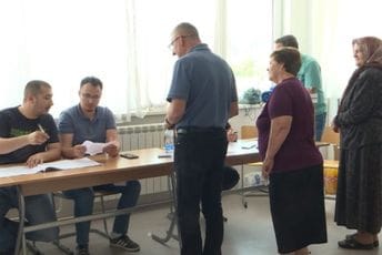 Albanci bez poslanika u Skupštini Srbije, nedostajalo im 12 glasova Albanci bez poslanika u Skupštini Srbije, nedostajalo im 12 glasova