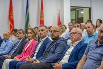 Demokratski savez Albanaca: Demokratija je nešto šire od same Bošnjačke stranke