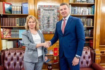 Adžić-Fialka: Crna Gora će nastaviti da pruža podršku Ukrajini Adžić-Fialka: Crna Gora će nastaviti da pruža podršku Ukrajini