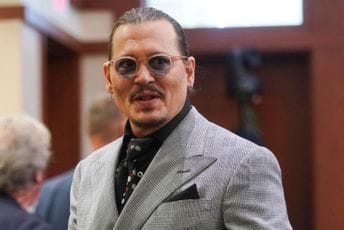 Džoni Dep: Porota mi je vratila život, ponizno sam zahvalan Džoni Dep: Porota mi je vratila život, ponizno sam zahvalan