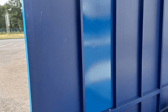 Grafit „Rusija“, za Upravu policije, ne odražava bilo kakvu poruku ili stav, ali je uklonjen Prekrečeni ulaz