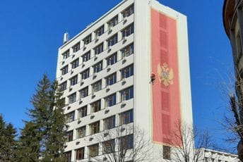 Na crnogorsko znamenje primijenili zakon koji se odnosi na obilježja nacionalnih manjina