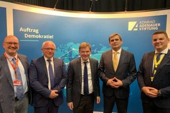 BS: Ubrzanje evropskih integracija CG i izgradnja demokratskih kapaciteta, preduslovi za stabilnost i ekonomski razvoj BS: Ubrzanje evropskih integracija CG i izgradnja demokratskih kapaciteta, preduslovi za stabilnost i ekonomski razvoj