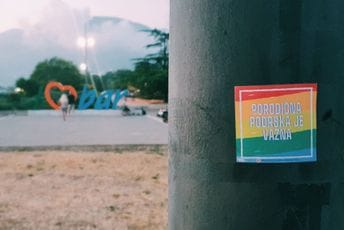 Negirati sebe ili izgubiti roditeljsku ljubav: Pitanje je sad Negirati sebe ili izgubiti roditeljsku ljubav: Pitanje je sad