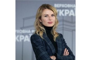 Ukrajinska političarka: Da li bi vama bilo ok da se odreknete 125.000 km2 vaše zemlje? Ukrajinska političarka: Da li bi vama bilo ok da se odreknete 125.000 km2 vaše zemlje?