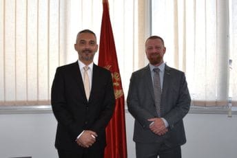 Brđanin i novoimenovani ataše za bezbjednost SAD-a razgovarali o nastavku uspješne saradnje Brđanin i novoimenovani ataše za bezbjednost SAD-a razgovarali o nastavku uspješne saradnje