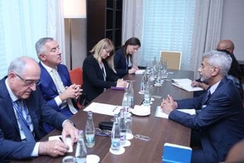 Ponosni smo na jugoslovensko nasljeđe i odnose sa državama iz tog vremena Ponosni smo na jugoslovensko nasljeđe i odnose sa državama iz tog vremena