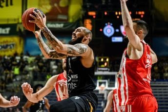 'Crno bijeli' na 'plus 28': Partizan razbio Zvezdu i zakazao 'majstoricu' 'Crno bijeli' na 'plus 28': Partizan razbio Zvezdu i zakazao 'majstoricu'