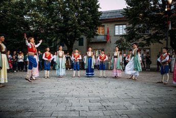 Manifestacija “Tradicija Crne Gore i regiona” sjutra na Njegušima Manifestacija “Tradicija Crne Gore i regiona” sjutra na Njegušima