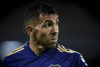 Karlos Tevez objavio kraj karijere, zbog tragedije odbio milionski ugovor Karlos Tevez objavio kraj karijere, zbog tragedije odbio milionski ugovor