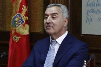 Đukanović: Ponosni na doprinos koji dajemo odbrani zajedničkih vrijednosti Đukanović: Ponosni na doprinos koji dajemo odbrani zajedničkih vrijednosti