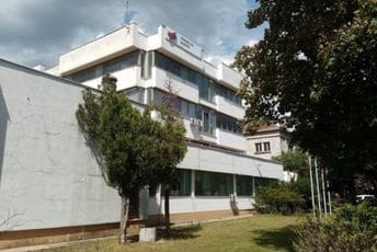 Od Đurovića očekuju da im saopšti cijenu Željezare i ko bi mogao biti novi investitor Od Đurovića očekuju da im saopšti cijenu Željezare i ko bi mogao biti novi investitor