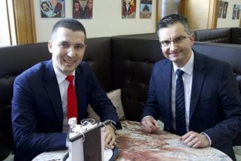 Bečić: Šarecova naklonost ka Crnoj Gori doprinijeće jačanju naših partnerskih veza Bečić: Šarecova naklonost ka Crnoj Gori doprinijeće jačanju naših partnerskih veza