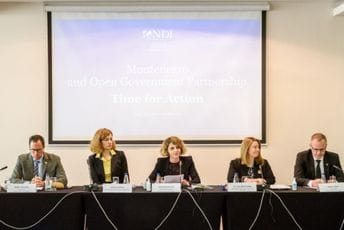 Novi akcioni plan za Partnerstvo za otvorenu upravu omogućiće građanima bolji pristup javnim uslugama Novi akcioni plan za Partnerstvo za otvorenu upravu omogućiće građanima bolji pristup javnim uslugama