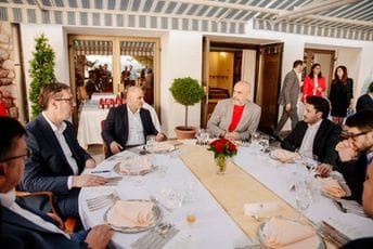 Abazović na večeri sa Vučićem, Ramom, Kovačevskim… Abazović na večeri sa Vučićem, Ramom, Kovačevskim…