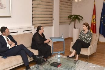 Marović: Nastavićemo da unaprijeđujemo dobrosusjedske odnose sa Kosovom Marović: Nastavićemo da unaprijeđujemo dobrosusjedske odnose sa Kosovom