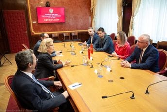 Poslanici BS sa ambasadorkom Turske: Parlamentarna diplomatija važna za odnose između dvije države Poslanici BS sa ambasadorkom Turske: Parlamentarna diplomatija važna za odnose između dvije države