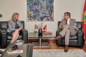 Ibrahimović-Medoks: Uvijek ima prostora za saradnju, važno je da Vlada snažno promoviše projekte Ibrahimović-Medoks: Uvijek ima prostora za saradnju, važno je da Vlada snažno promoviše projekte