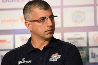 Pajović: Još nije odlučeno da li Džikić ostaje na klupi, samo dva igrača pod ugovorom Pajović: Još nije odlučeno da li Džikić ostaje na klupi, samo dva igrača pod ugovorom