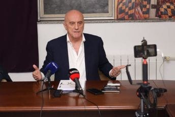 Pregovori o kupovini Željezare počinju u ponedjeljak Pregovori o kupovini Željezare počinju u ponedjeljak