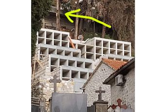 Mrvaljević: Proširenje groblja u Toploj uzrok pojave klizišta? Mrvaljević: Proširenje groblja u Toploj uzrok pojave klizišta?