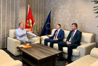 Lalošević-Avdić: Ubrzati proces otvaranja omladinskog servisa