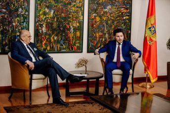 Abazović sa predsjedavajućim OEBS-a: Imamo vidljive rezultate u svim segmentima Abazović sa predsjedavajućim OEBS-a: Imamo vidljive rezultate u svim segmentima