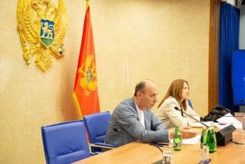 U budžetu nedostaje oko 40 miliona za socijalna davanja U budžetu nedostaje oko 40 miliona za socijalna davanja