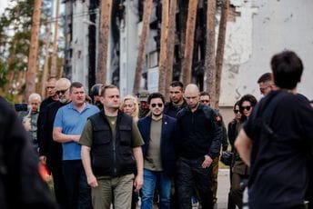 Abazović u Kijevu: Molimo se za mir i stojimo čvrsto uz građane Ukrajine Abazović u Kijevu: Molimo se za mir i stojimo čvrsto uz građane Ukrajine