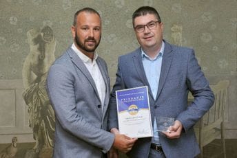 EPCG: Nikola Rovčanin dobio priznanje za najboljeg menadžera u 2021. godini EPCG: Nikola Rovčanin dobio priznanje za najboljeg menadžera u 2021. godini